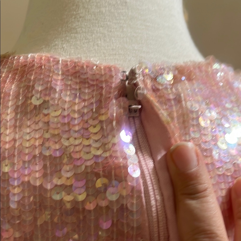 Pink Sequin Cocktial Dress with beaded Detail perfect for Special Occacion - Picture 6 of 16
